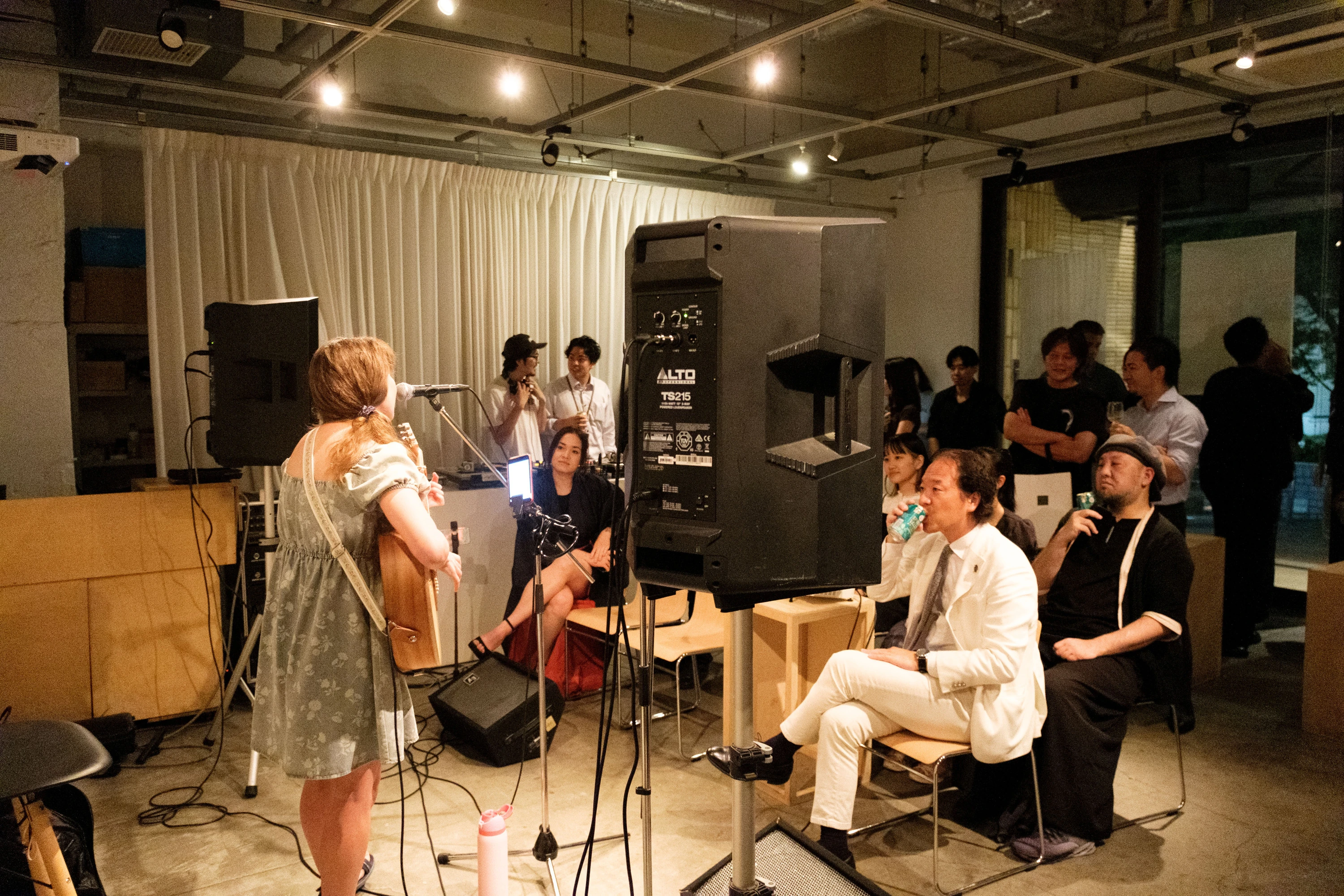 Our end-of-summer party brought open-mic performances, hot dogs and enka to Ark Hills