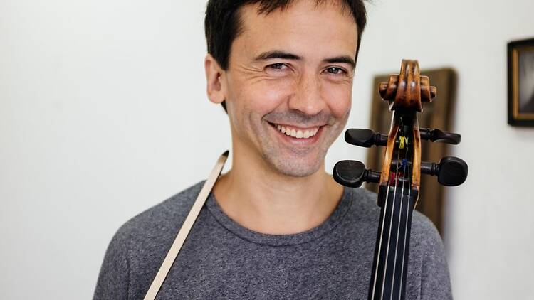 Jean-Guihen Queyras Jean-Guihen Queyras