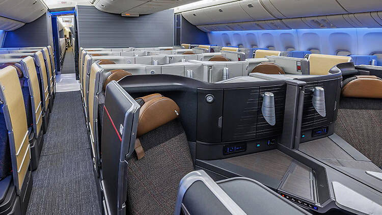 American Airlines Boeing 777-300ER American Airlines Boeing 777-300ER
