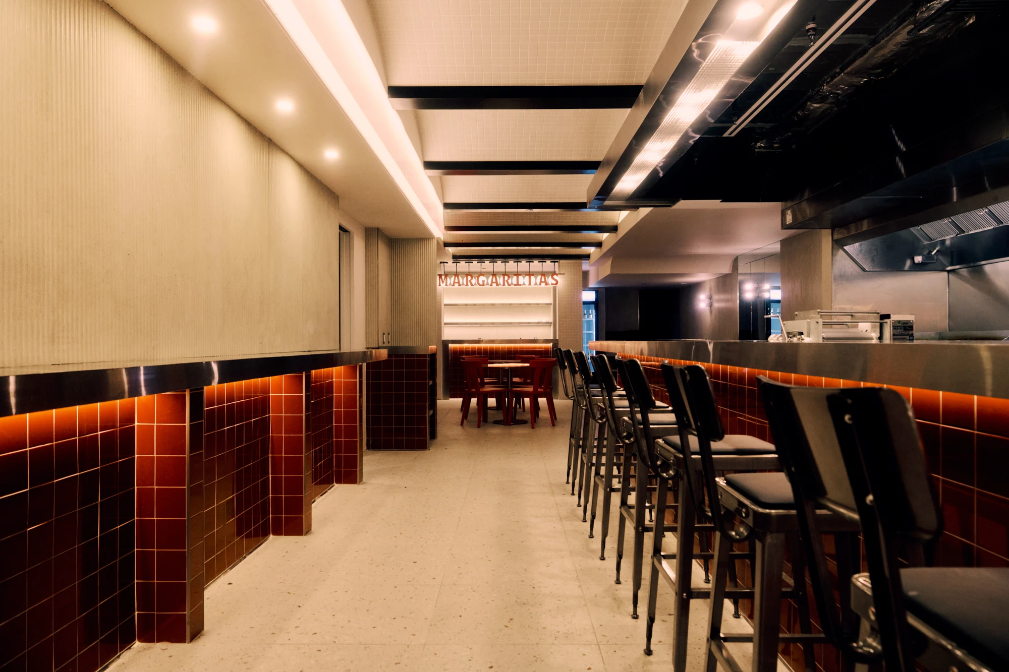 Inside of El Califa de Le&oacute;n in NYC
