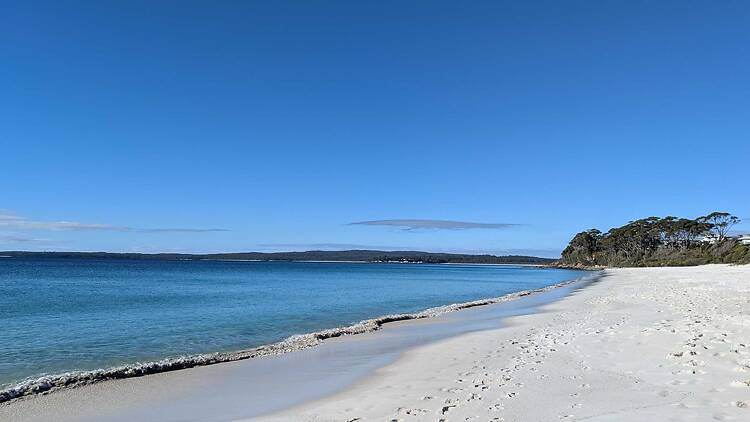 Hyams Beach with very white sand