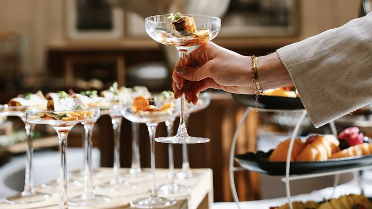 End Of Summer Brunch az Al Habtoor Palace Budapestben End Of Summer Brunch az Al Habtoor Palace Budapestben