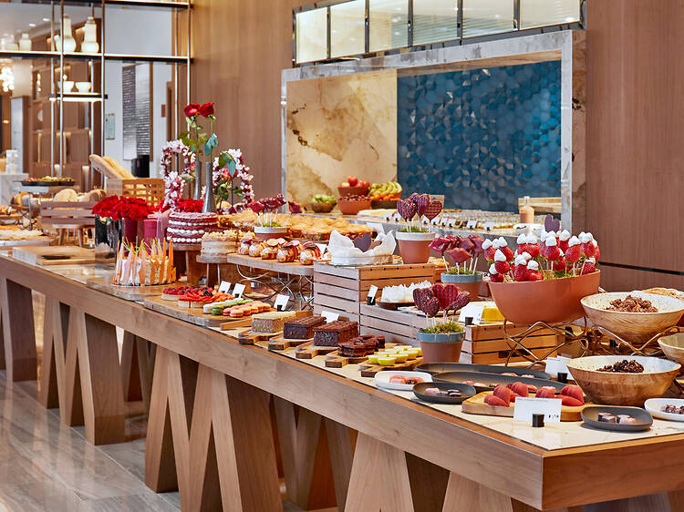 Brunch, sopars amb estrella Michelin i focs d'artifici a l'InterContinental Barcelona