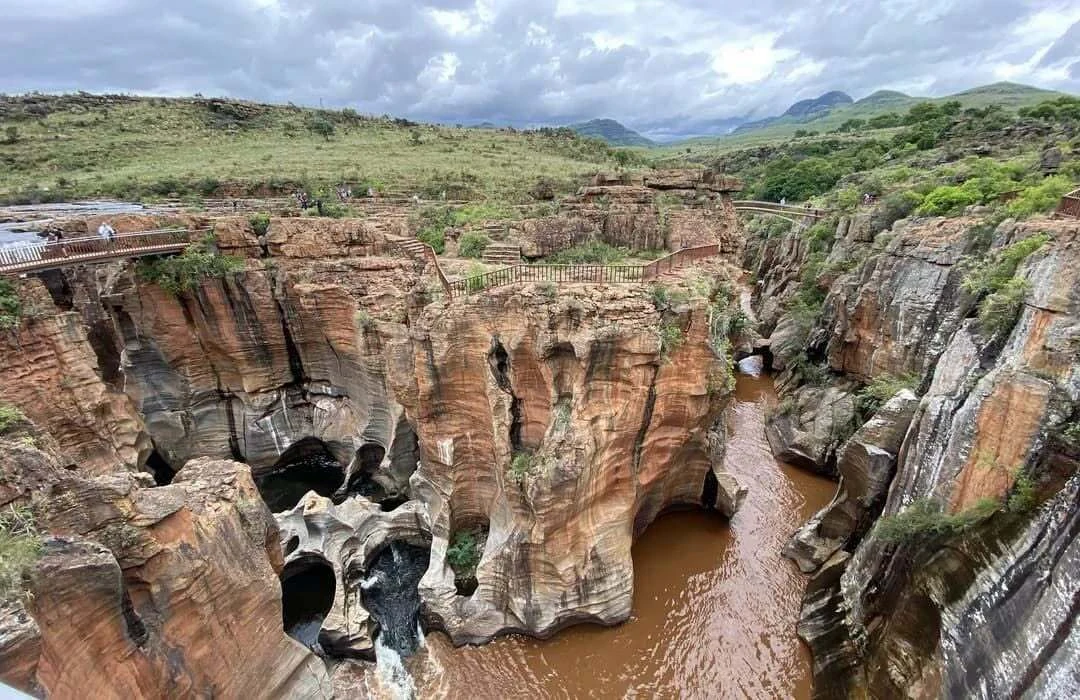 You'll be enchanted by the Bourkes potholes and other wonders on the 3-day escape to Mpumalanga