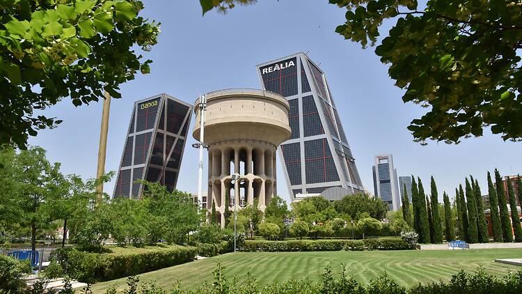 Depósitos de agua de la Plaza Castilla