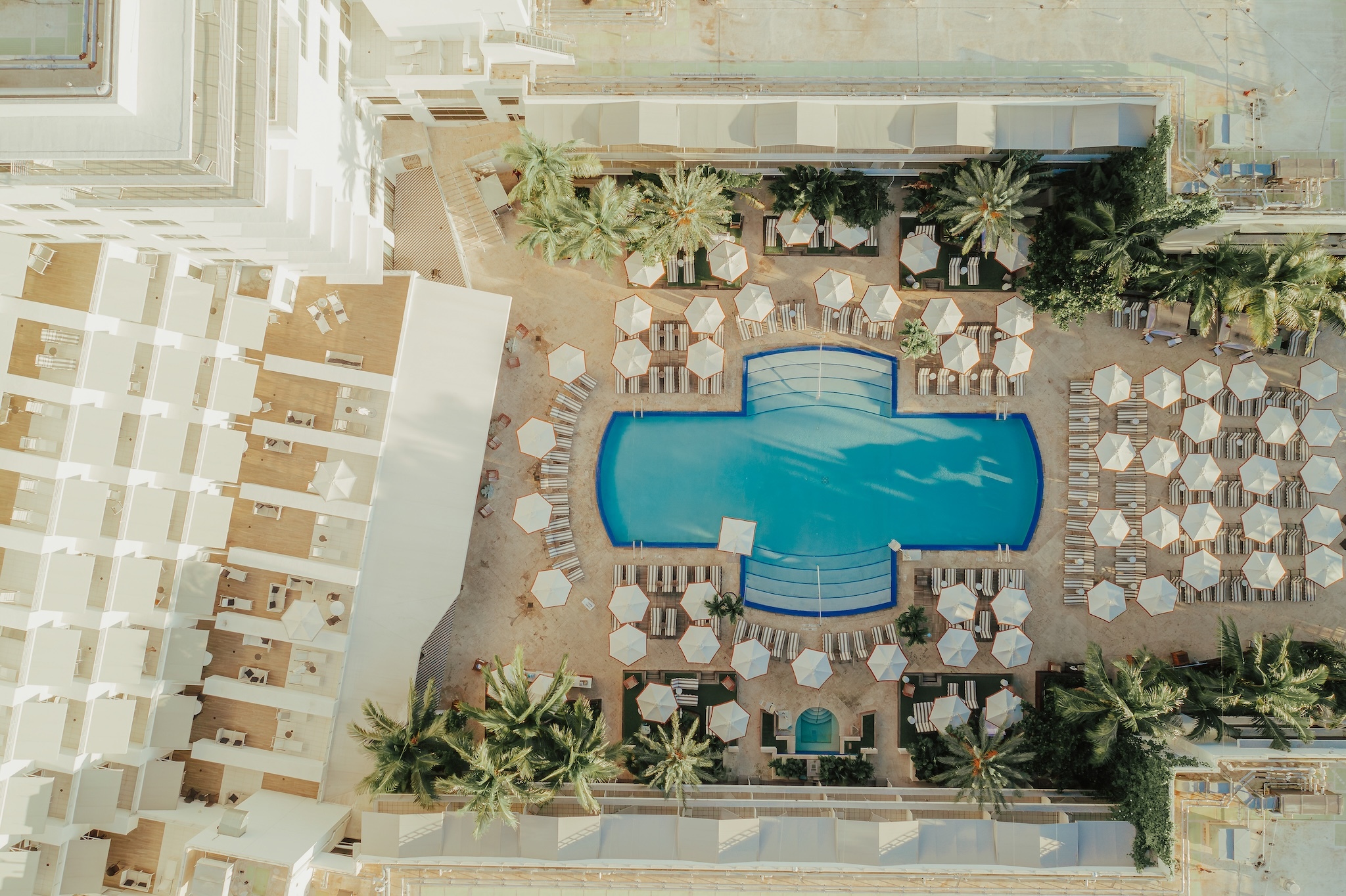 timeout.com - Virginia Gil - The 9 most gorgeous South Beach hotels right now