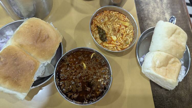 Suruchi Misal Suruchi Misal
