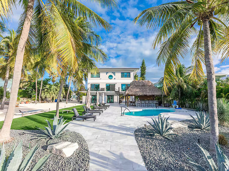 Best for boaters and kayakers: The ultimate Keys waterfront escape