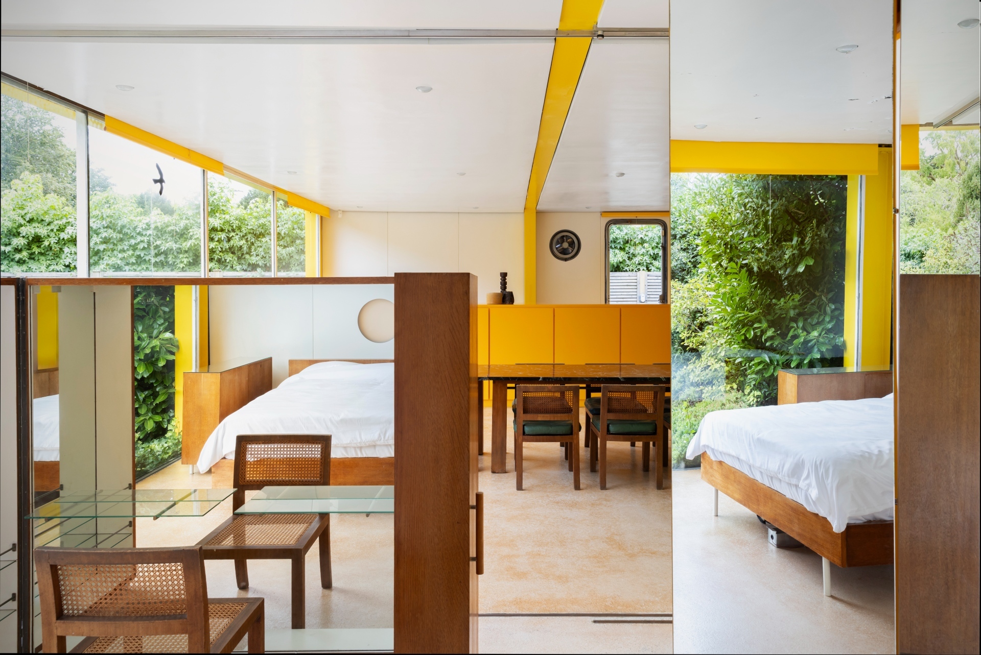 Principle bedroom at 22 Parkside