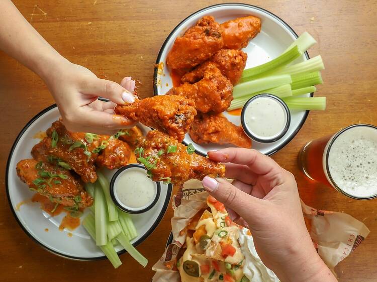 The best sports bars in Chicago for watching every big game