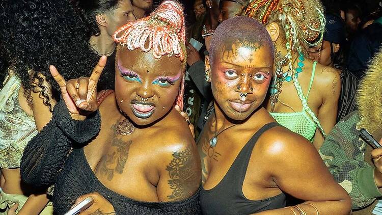 Pour la Global Black Pride, l’agence parisienne Preto Novo célèbre les communautés noires et queers au Pamela avec le collectif DickAppointment Pour la Global Black Pride, l’agence parisienne Preto Novo célèbre les communautés noires et queers au Pamela avec le collectif DickAppointment