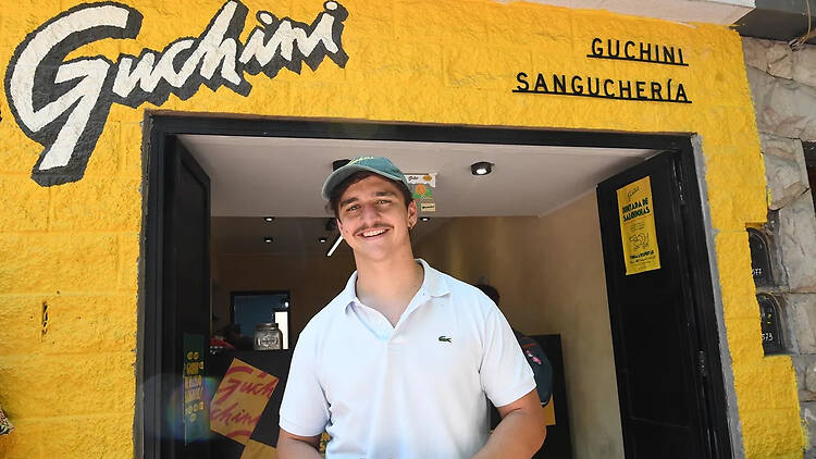 Guchini: Un manso sanguche Guchini: Un manso sanguche