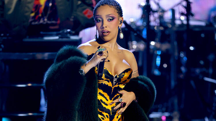 Doja Cat performs onstage during the 2025 Rock & Roll Hall of Fame Induction Ceremony Doja Cat performs onstage during the 2025 Rock & Roll Hall of Fame Induction Ceremony