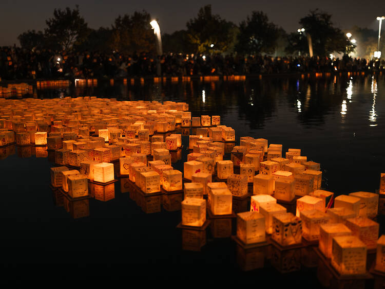 See Clapham Common glow at Water Lantern Festival See Clapham Common glow at Water Lantern Festival