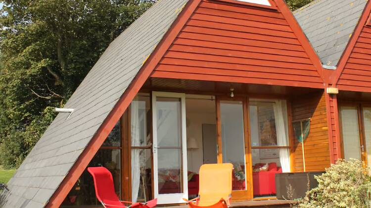 Best for casual coastal vibes: The Scandi-chalet near the sea Best for casual coastal vibes: The Scandi-chalet near the sea
