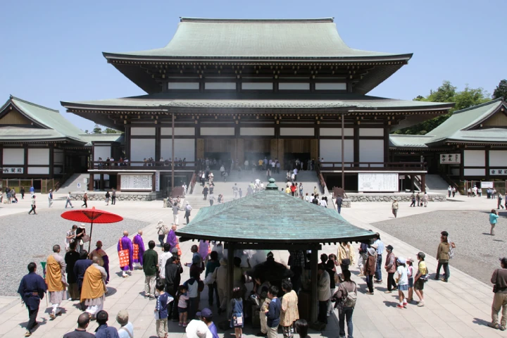Narita Airport Transit & Stay Program