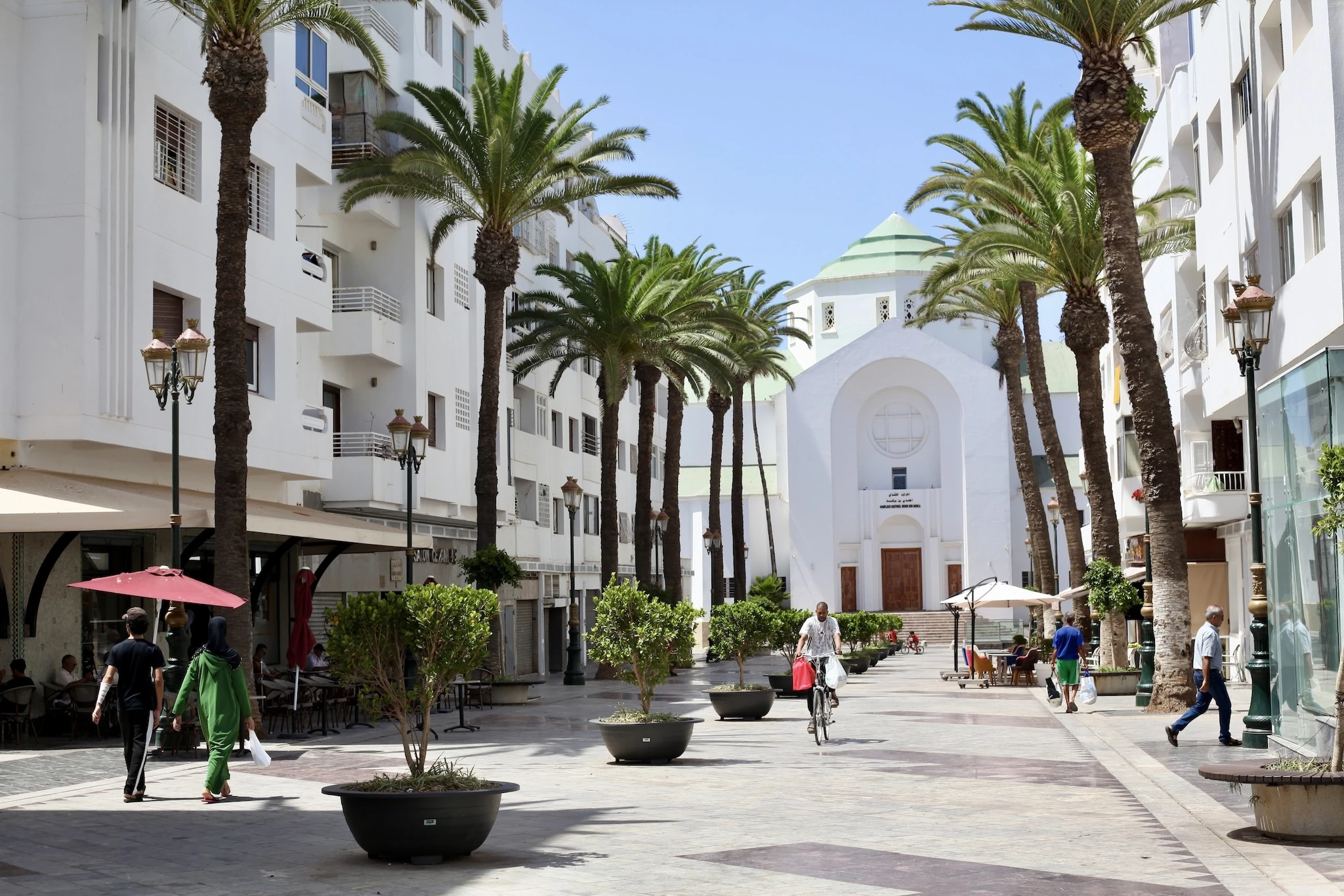 L&rsquo;Ocean District, Rabat on a sunny day