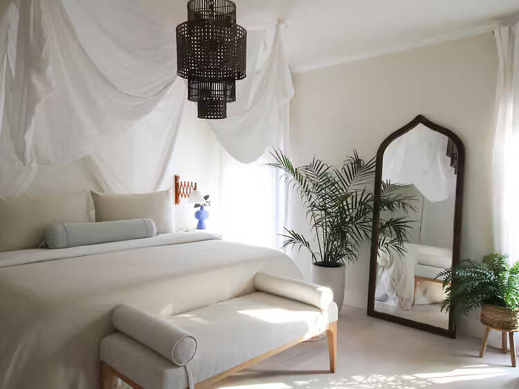 Best for walkable Uptown rentals: The tranquil hideaway