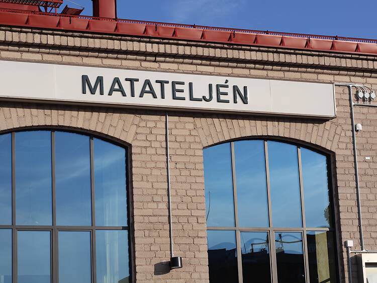 Eat your way through the seasons at the kitchen counter at Matateljén