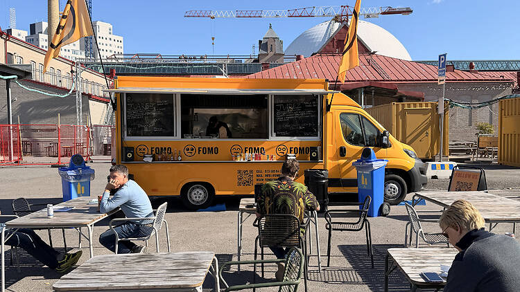 Grab one of the city’s best food-truck burgers at FOMO Grab one of the city’s best food-truck burgers at FOMO
