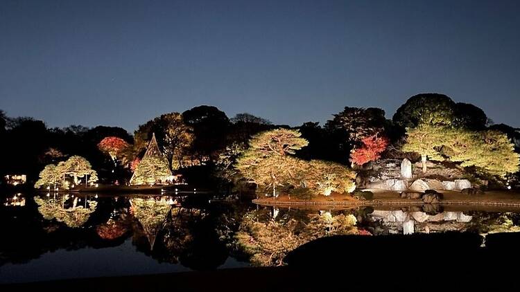 六義園