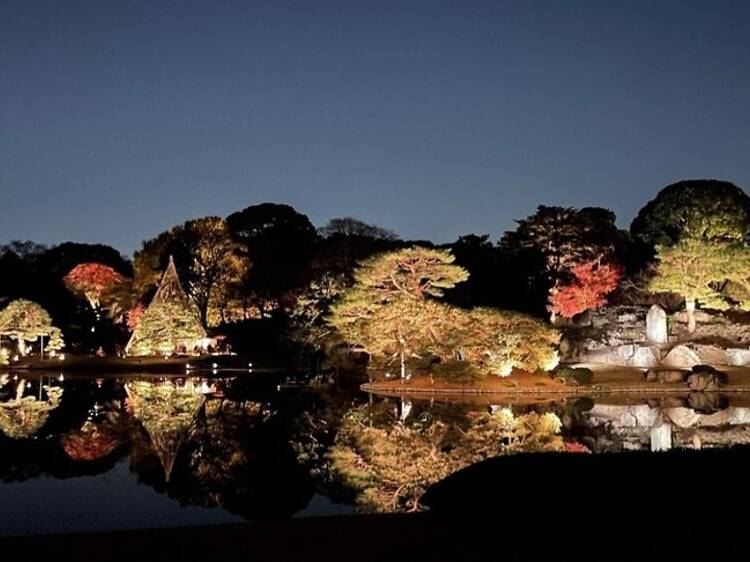 六義園