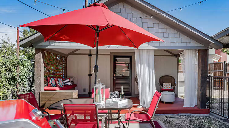 Best for couples seeking a quiet Uptown stay: The cottage studio
