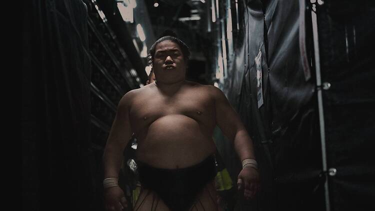 Sumo: Spirit Weighs Nothing Sumo: Spirit Weighs Nothing