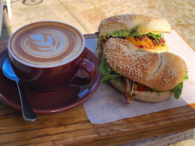 Bob's Bagel Café