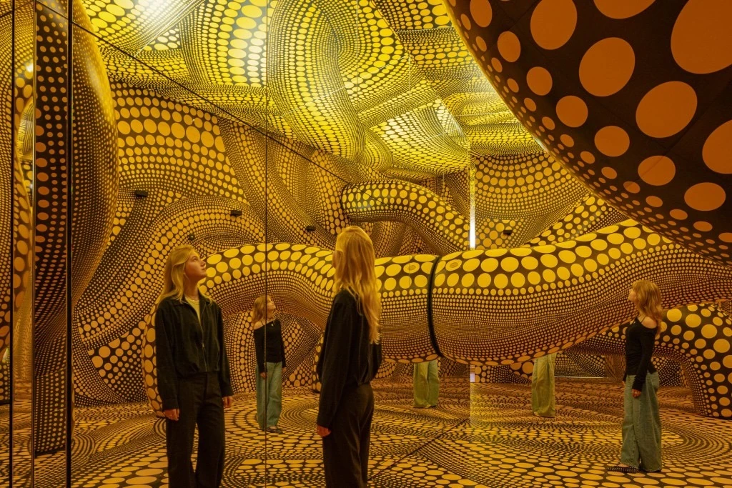 Infinity Mirrored Room &ndash; 'The Hope of the Polka Dots Buried in Infinity Will Eternally Cover the Universe', 2025. Mixed media, detail. 