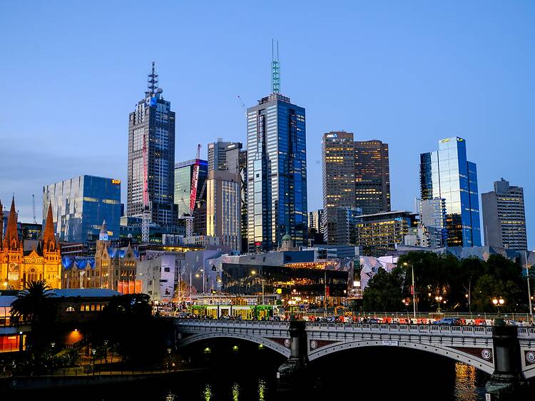 Your Centric Guide to Melbourne: Laneways, local eats and adventures along the Yarra