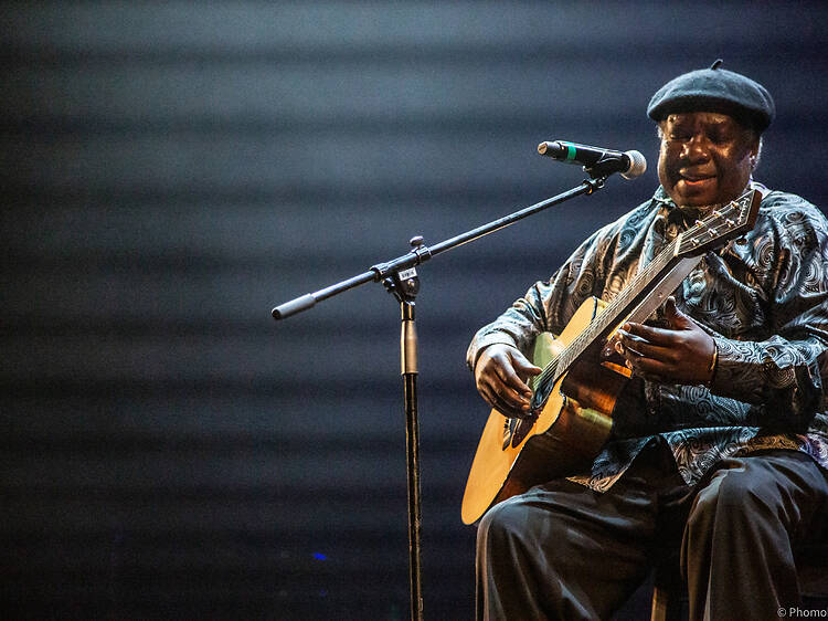 Vusi Mahlasela and Guy Buttery finally share the stage in the KZN Midlands