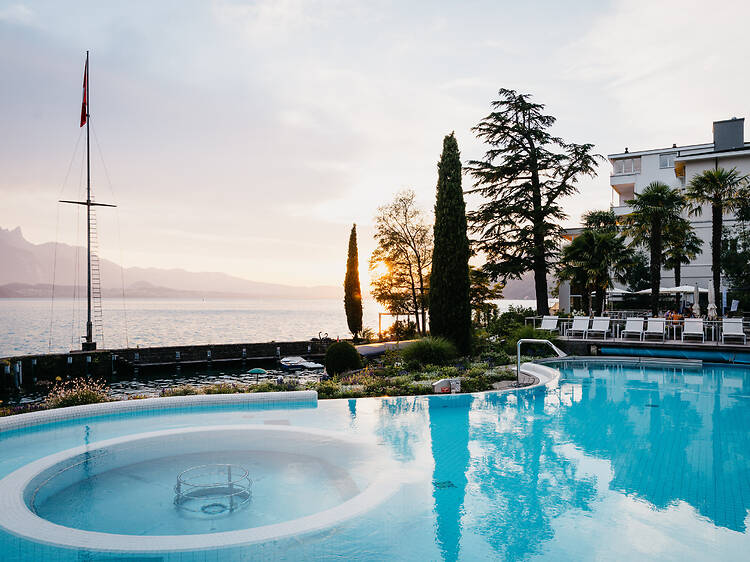 Stay: On Lake Thun Stay: On Lake Thun