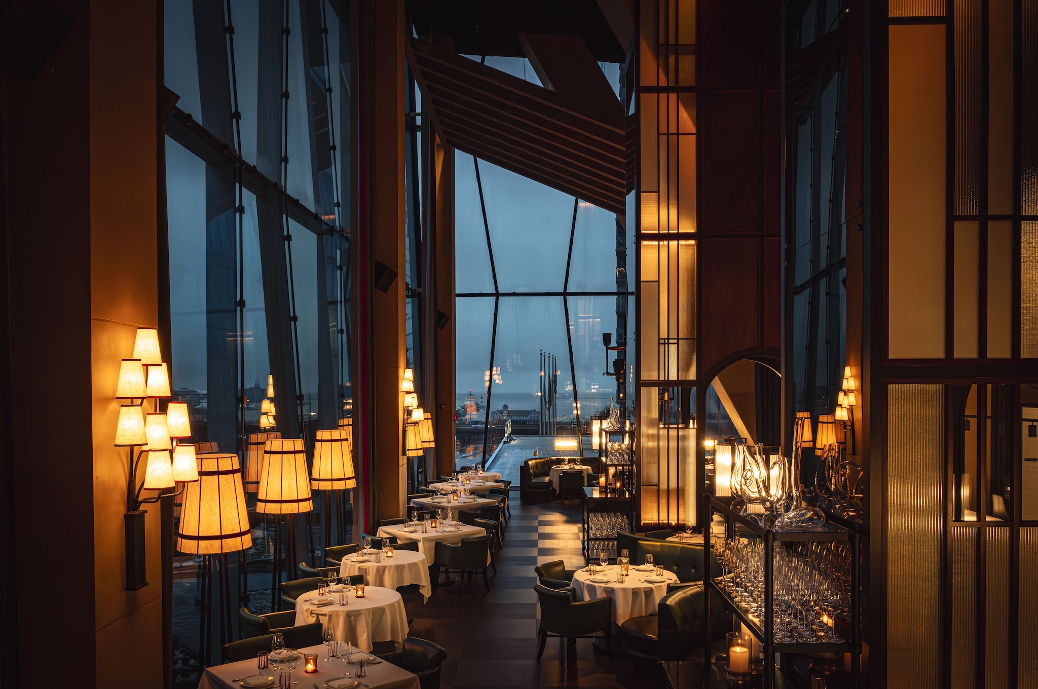 timeout.com - Dan Egg - The 15 most romantic hotels in Chicago right now