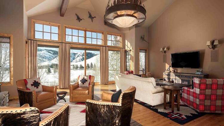 Best for cozy family vacations: The classic ski lodge