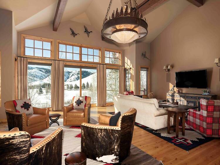 Best for cozy family vacations: The classic ski lodge
