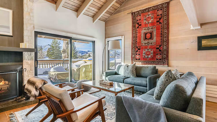 Best for mountain access: The slopeview ski-haven