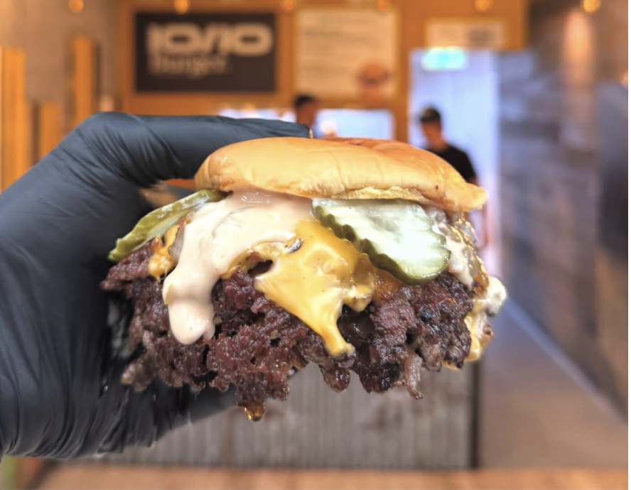 10/10 Burger gets an appropriate opening date for its brick-and-mortar location