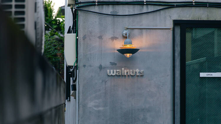 walnuts coffee