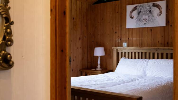 Best near Newcastle: The cabin with the hot tub and sauna in Northumberland