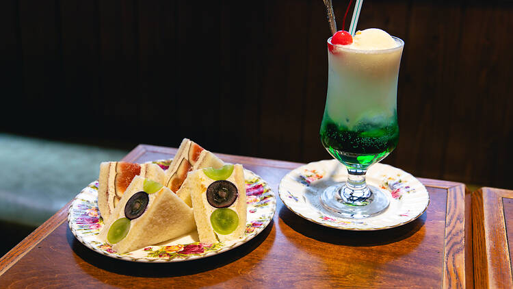 ぽえむ Mano A Mano Coffee