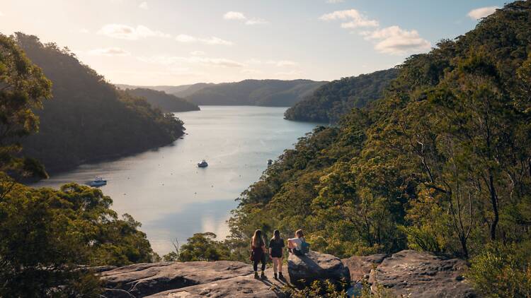 hiking track Sydney hiking track Sydney
