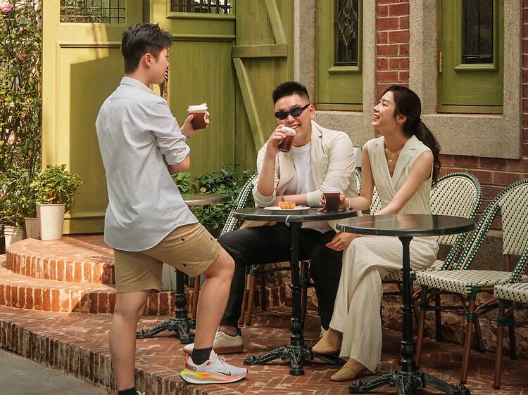 Taste: eat and drink like a local