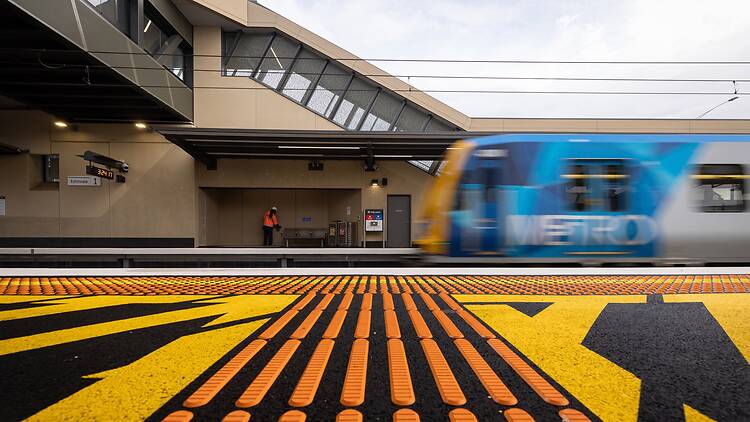 VIC Metropolitan Train, Edithvale Station Platform