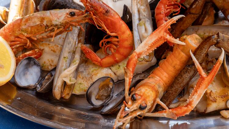 Mariscada gallega Mariscada gallega