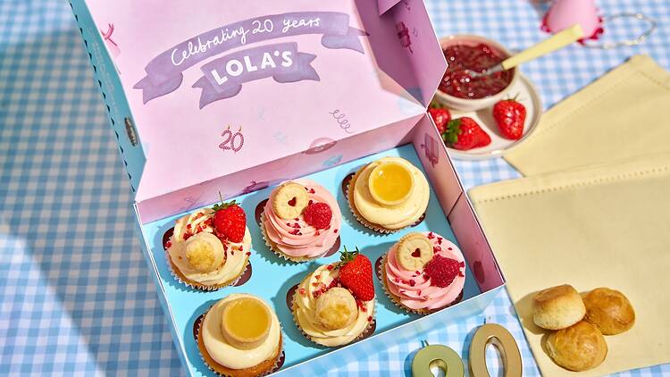 Lola’s Cupcakes giveaway Lola’s Cupcakes giveaway