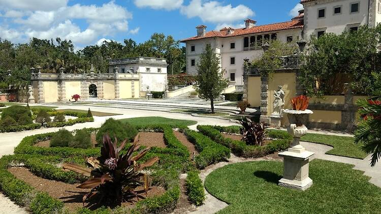 6. Coconut Grove 6. Coconut Grove