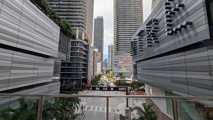 12. Shopping en Miami: Dolphin Mall, Sawgrass Mills y Brickell City Centre 12. Shopping en Miami: Dolphin Mall, Sawgrass Mills y Brickell City Centre