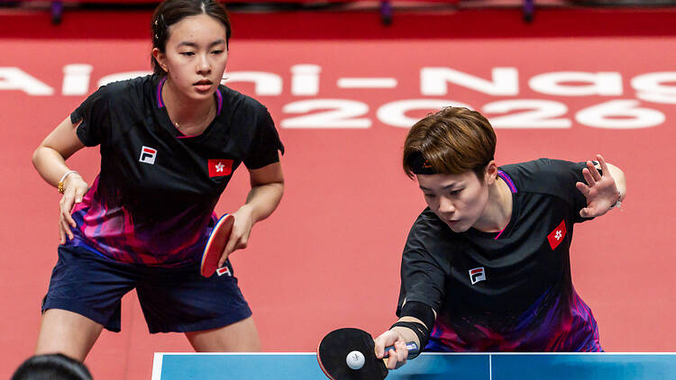 Doo Hoi-kem (right) and Ng Wing-lam (left) win bronze medal in women’s doubles at the Asian Games Doo Hoi-kem (right) and Ng Wing-lam (left) win bronze medal in women’s doubles at the Asian Games