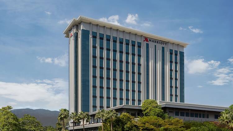 Discover a different side of Chiang Mai Marriott at Central Discover a different side of Chiang Mai Marriott at Central